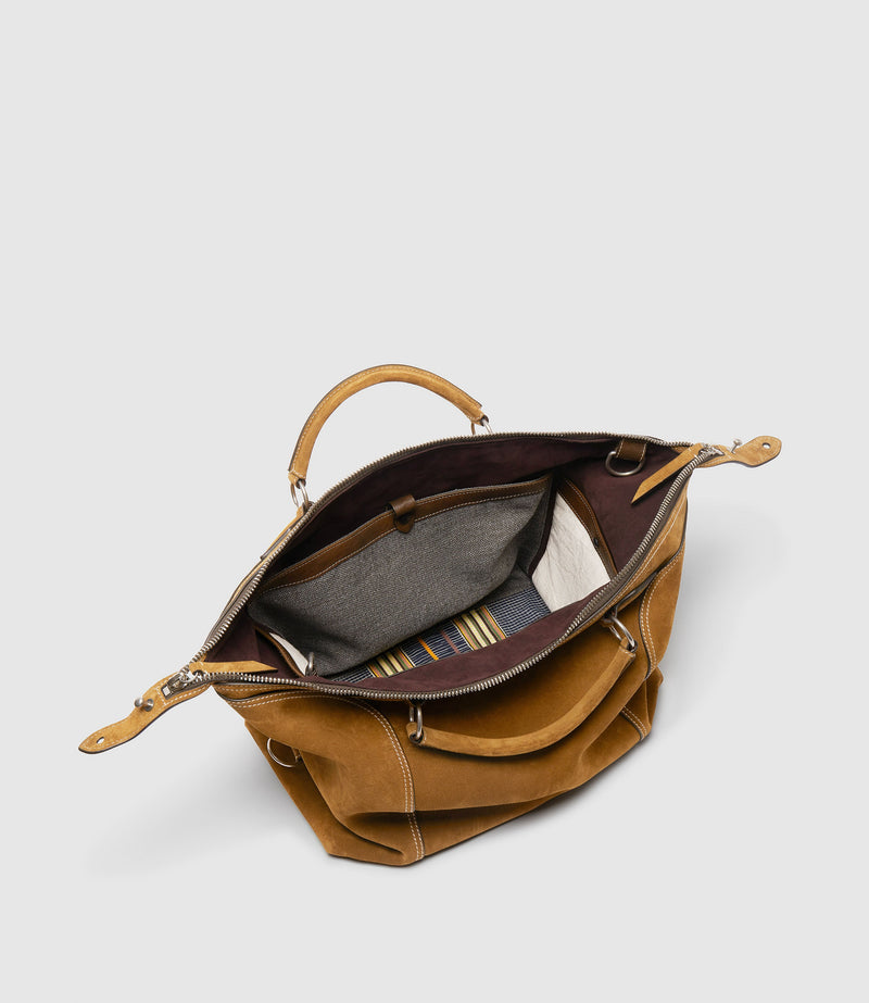W INDIANA JONES™ Vagabond Messenger Marrakech Suede – Collector’s Edition 5/10