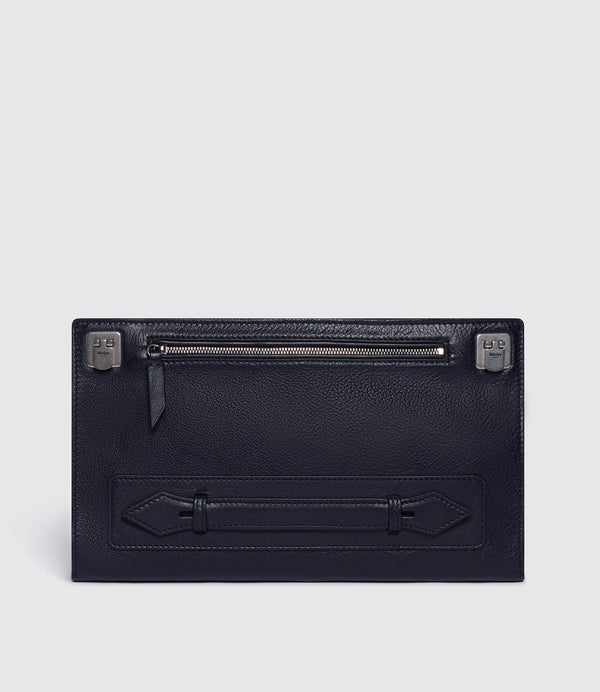 Runaway I Essentials Portfolio Buffalo Deep Navy