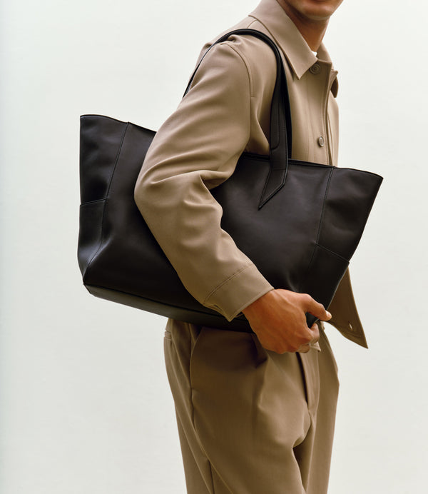 Passerby East-West Supple Calfskin Black