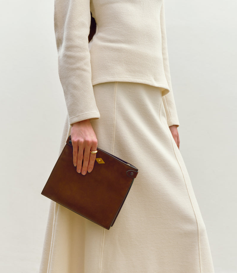 Stowaway Crossbody Nubuck Chestnut