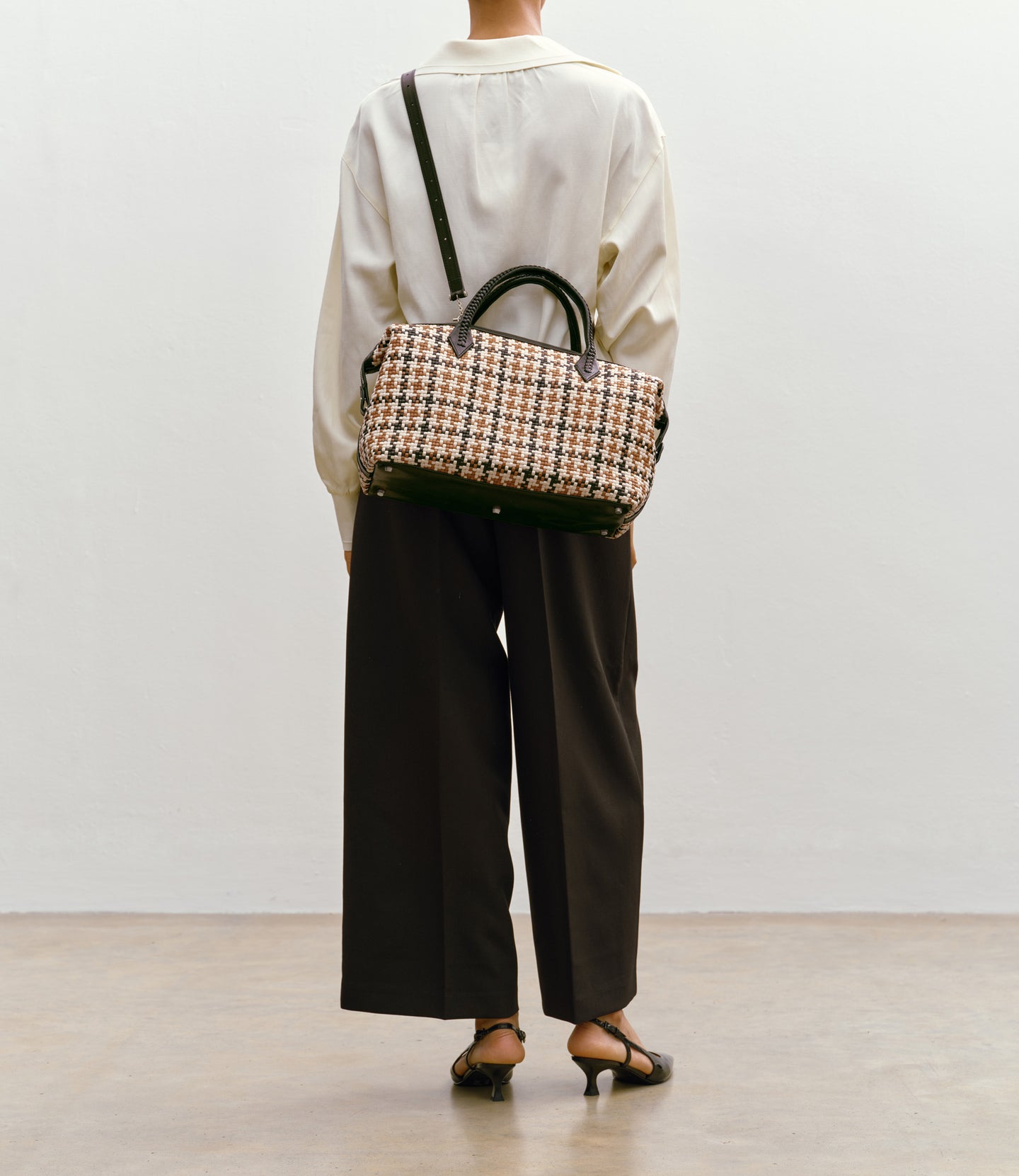 Bespoke Vérité City Coupé Woven