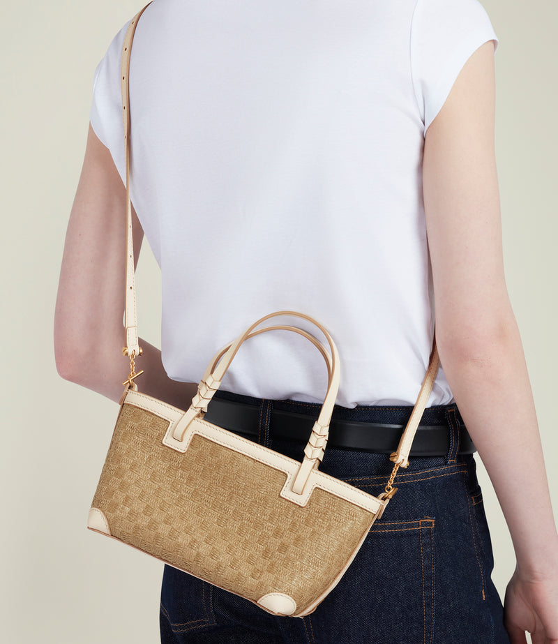 Cala 21 Woven Sahara With Smooth Calfskin White Sand