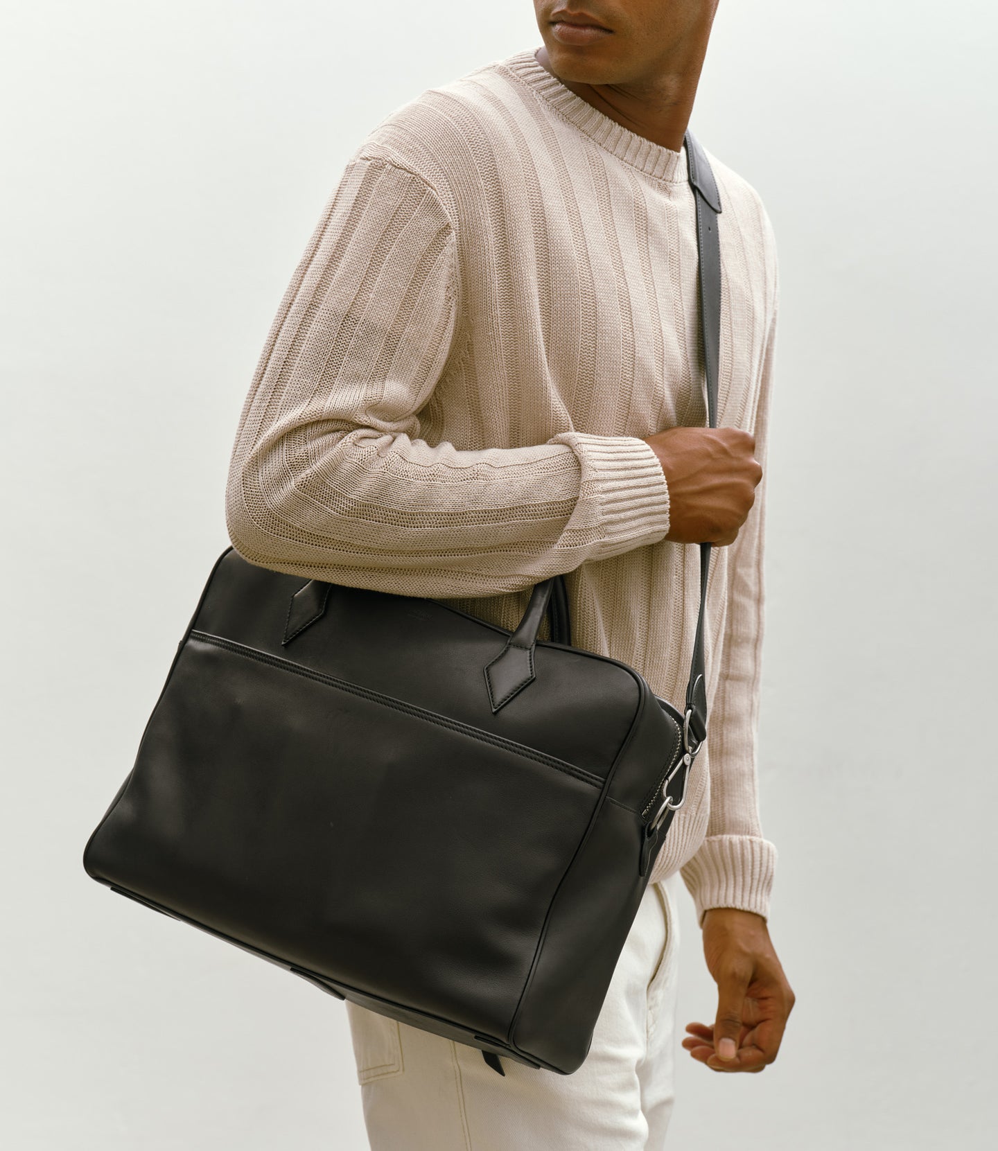 Closer All Day Supple Calfskin Black