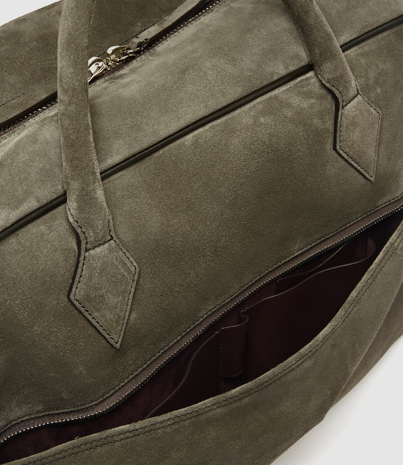 Closer Two Day Suede Corfu