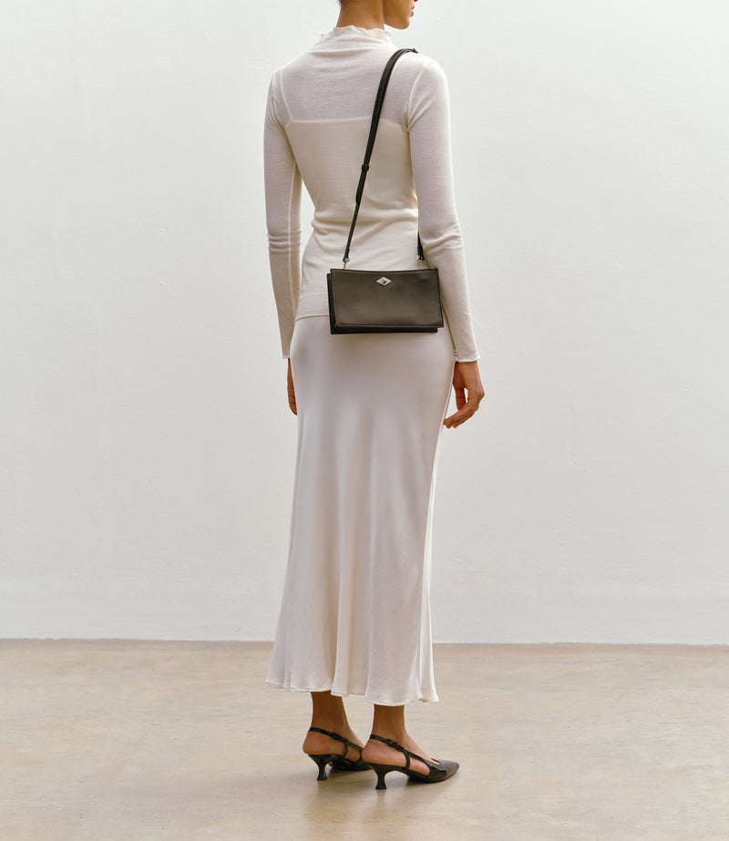 Ease 20 Buttery Nappa Black