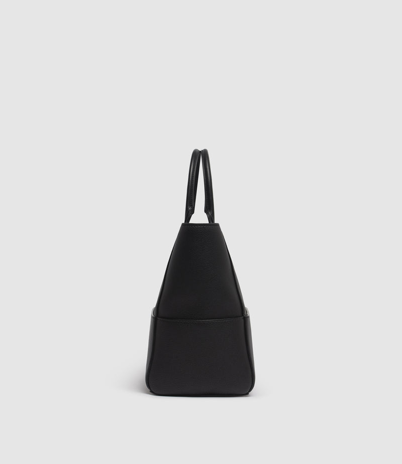 Incognito 30 Soft Grain Leather Black