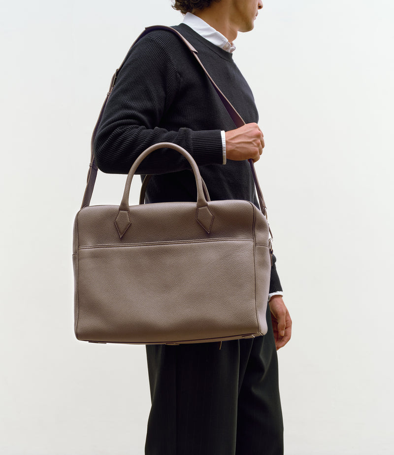 Closer All Day Pebble Grain Khaki
