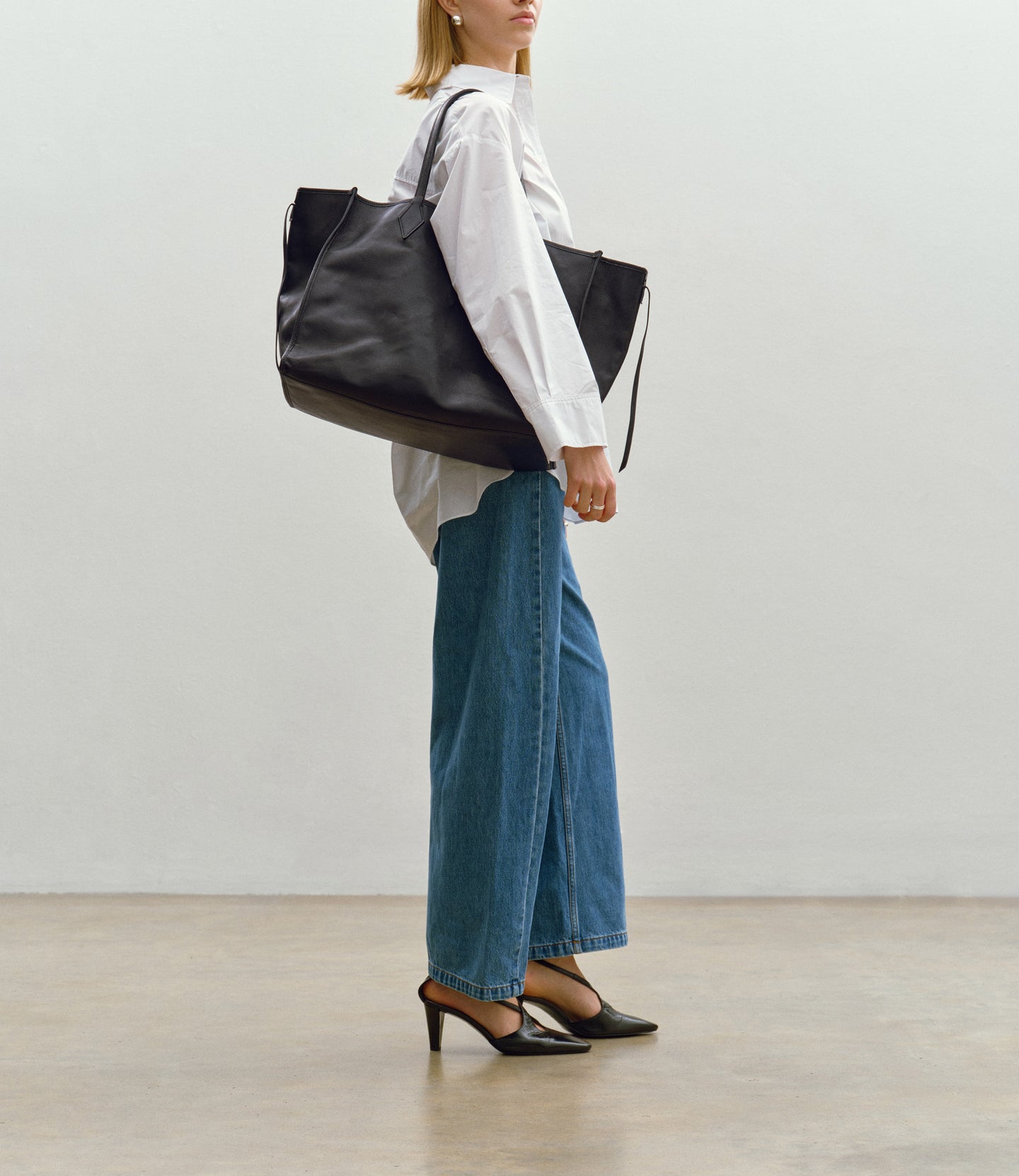 Chameleon 41 Marianne Black