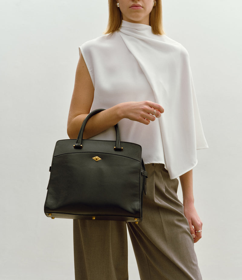 Private Eye Buttery Nappa Black with Silver Hardware