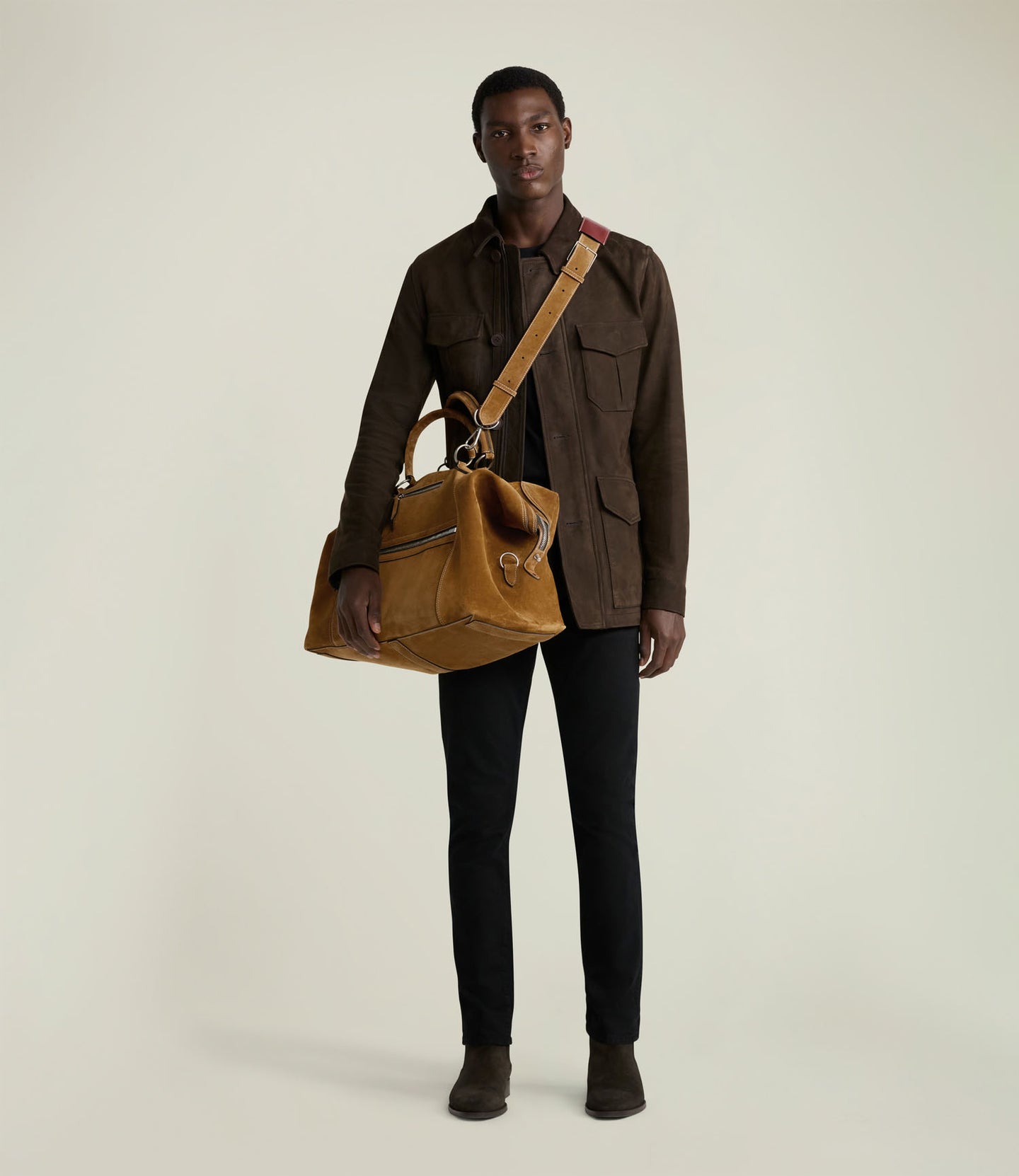 INDIANA JONES™ Vagabond Duffle Marrakech Suede – Collector’s Edition 3/10