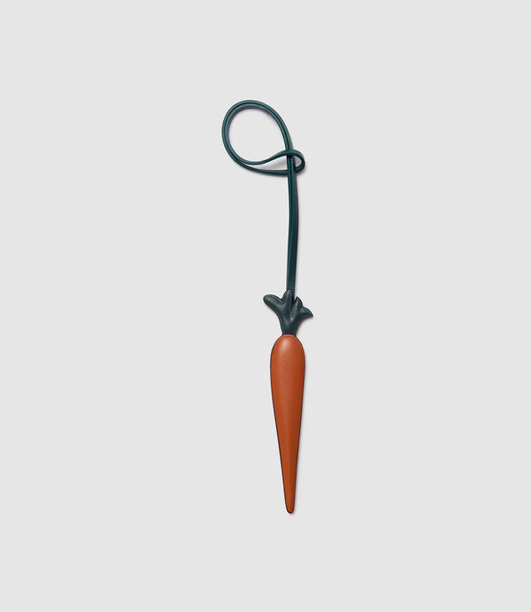 Métier x Gohar World Carrot Ornament Smooth Calfskin Orange with Dark Green