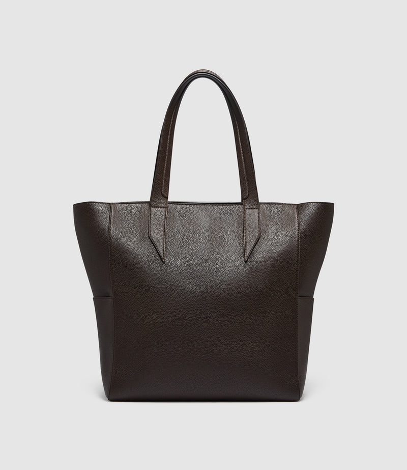 Passerby North-South Pebble Grain Chocolate