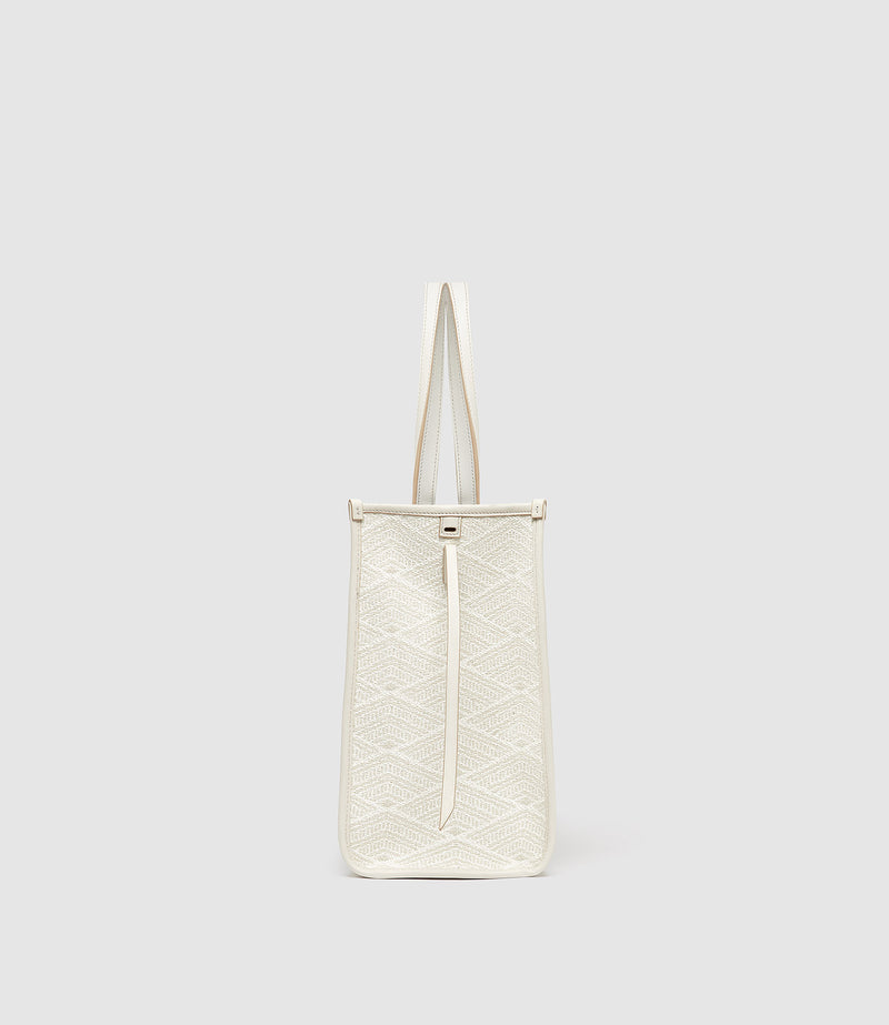 Chameleon 34 Oversized Diamond Jacquard Grey with Bianco