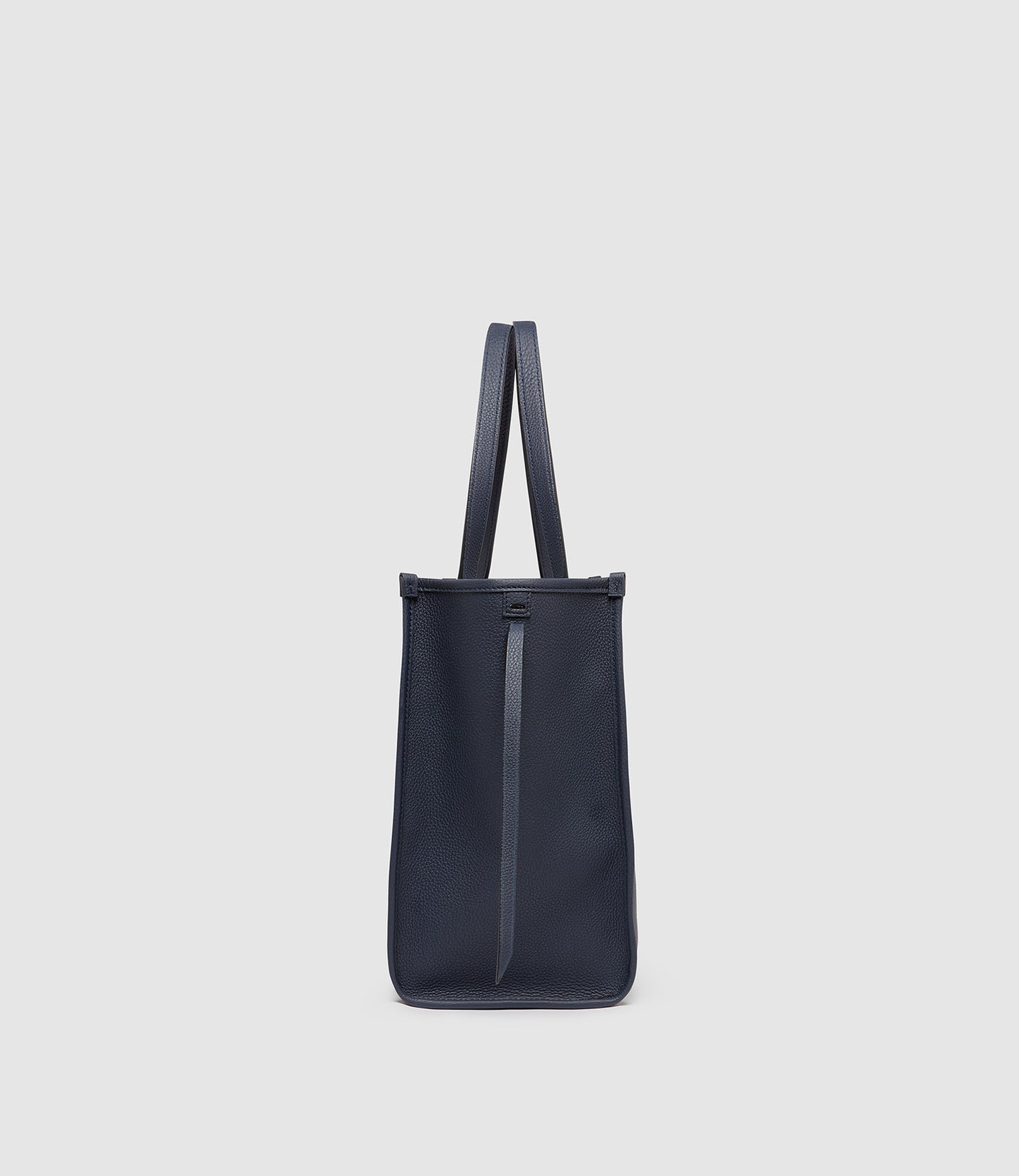 Chameleon 34 Soft Grain Leather Midnight