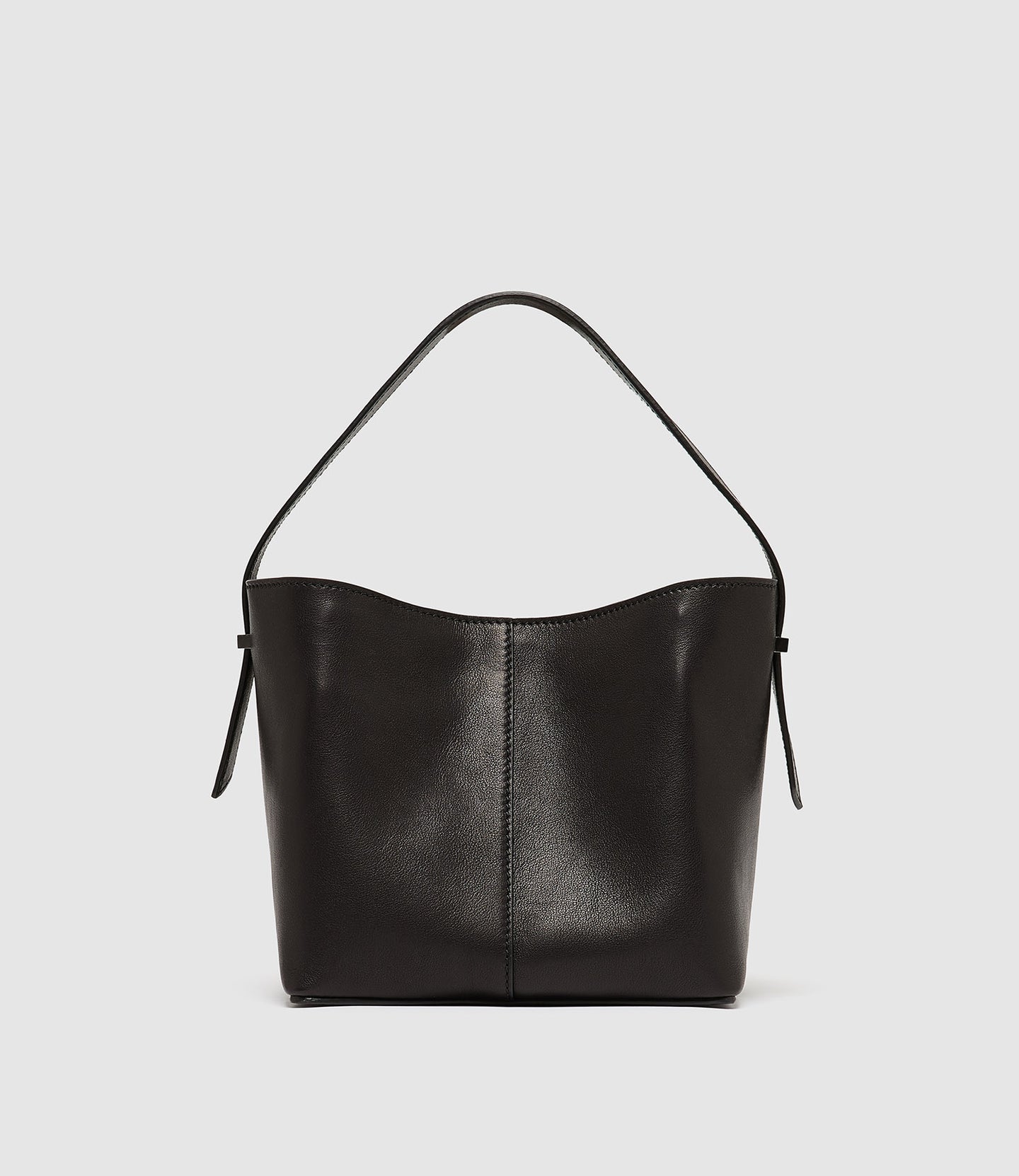 Tilt 16 Ultralight Calfskin Black