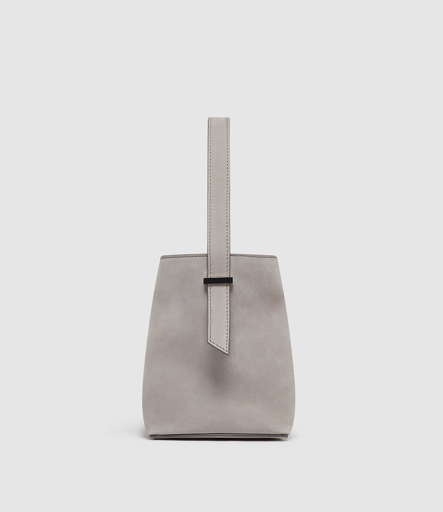 Tilt 16 Suede Milos