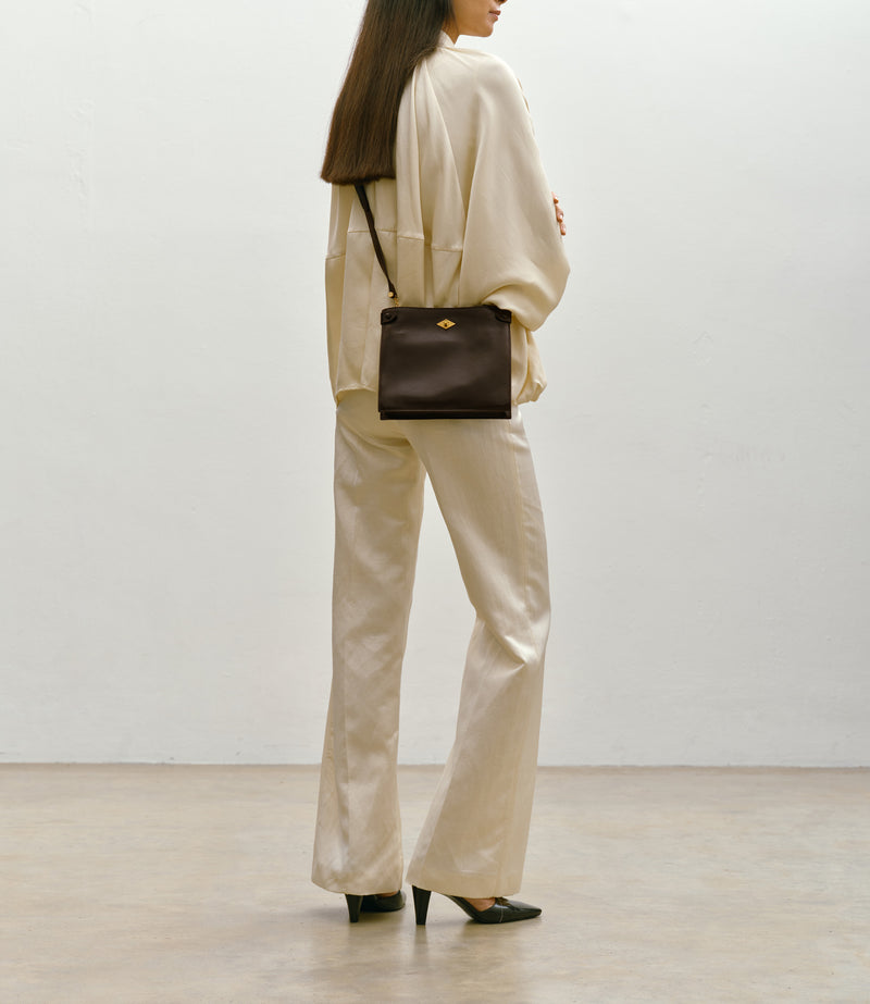 Stowaway Crossbody Elvis Cacao