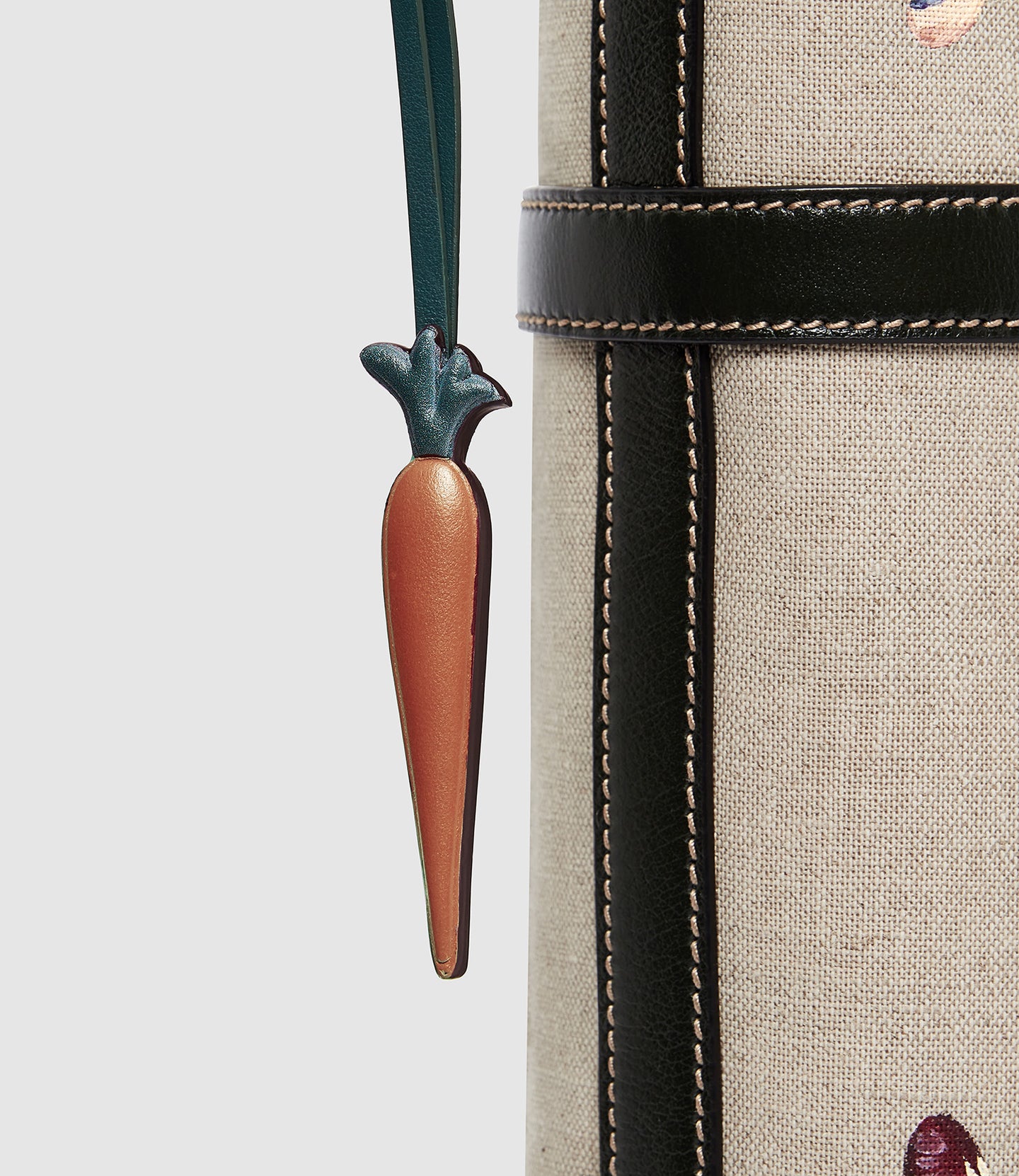 Métier x Gohar World Wine Bottle Carrier Natural Linen with Dark Green