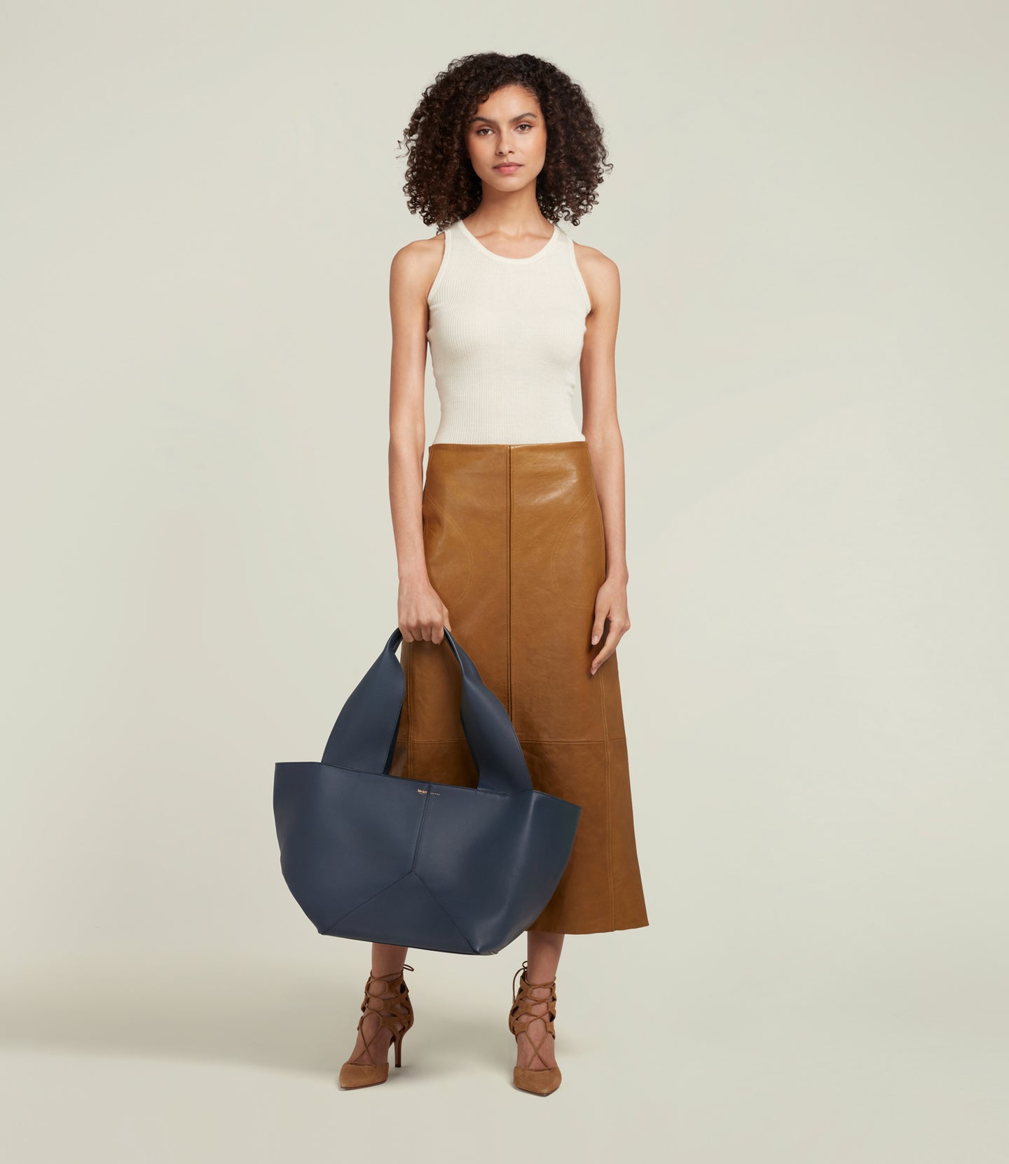 Market Bag Smooth Calfskin Navy