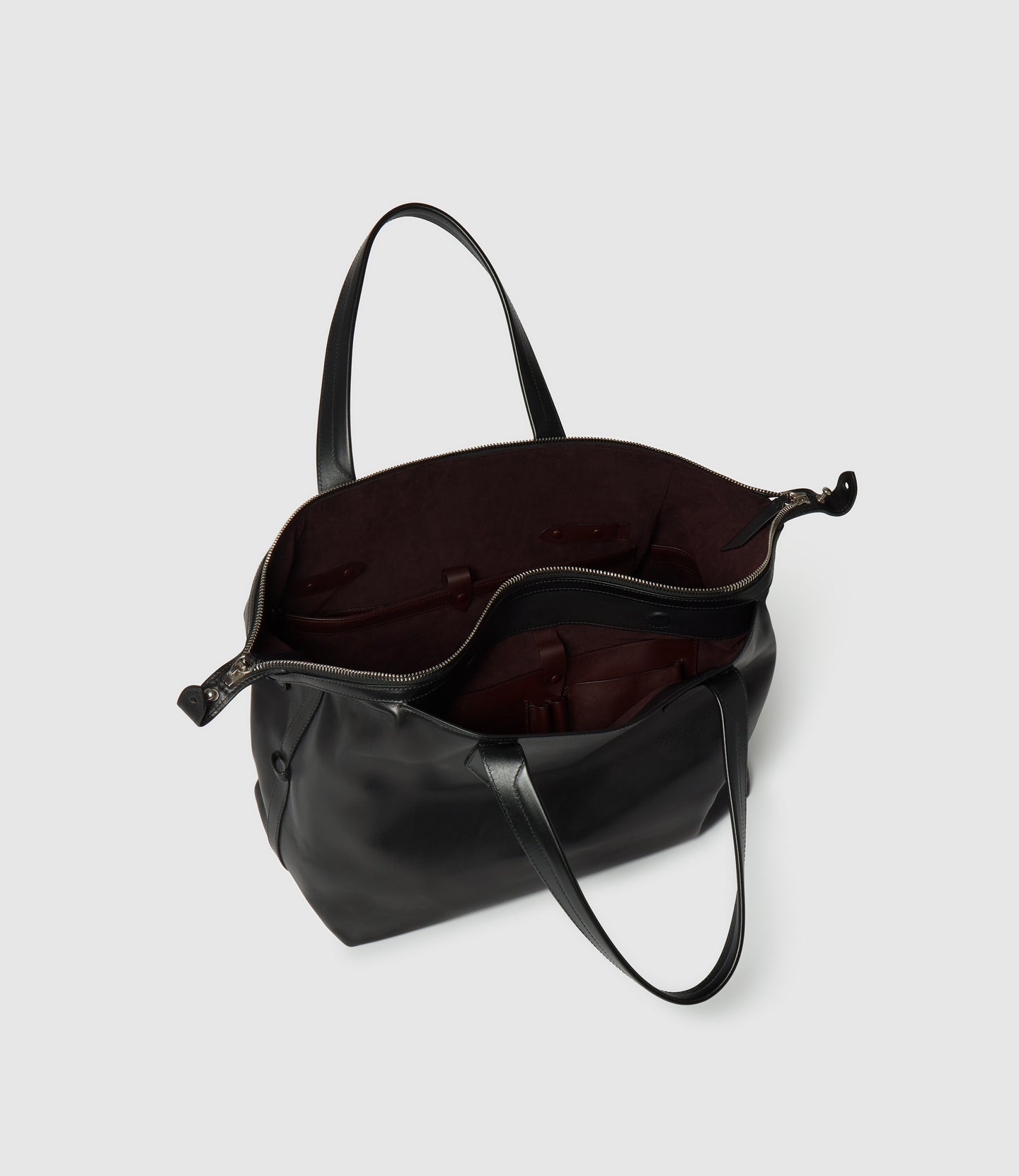 Nomad All Day Atelier Calfskin Black