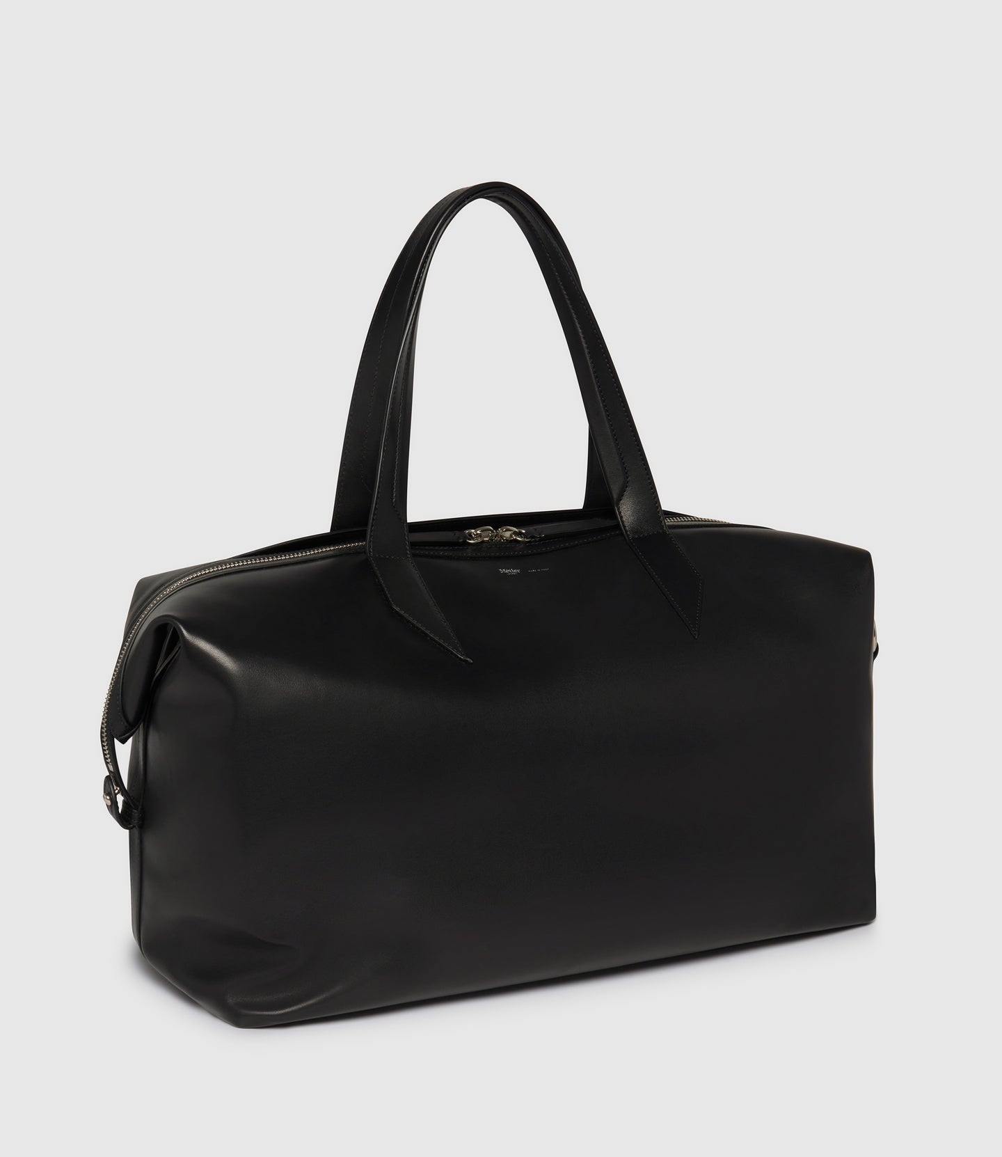 Nomad Weekend Atelier Calfskin Black