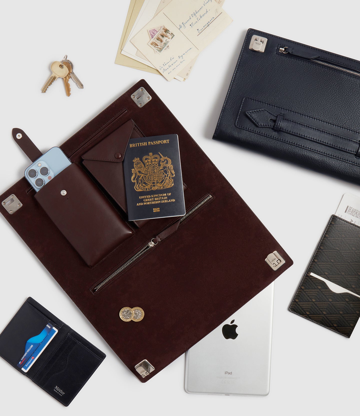 Runaway I Essentials Portfolio Buffalo Cognac