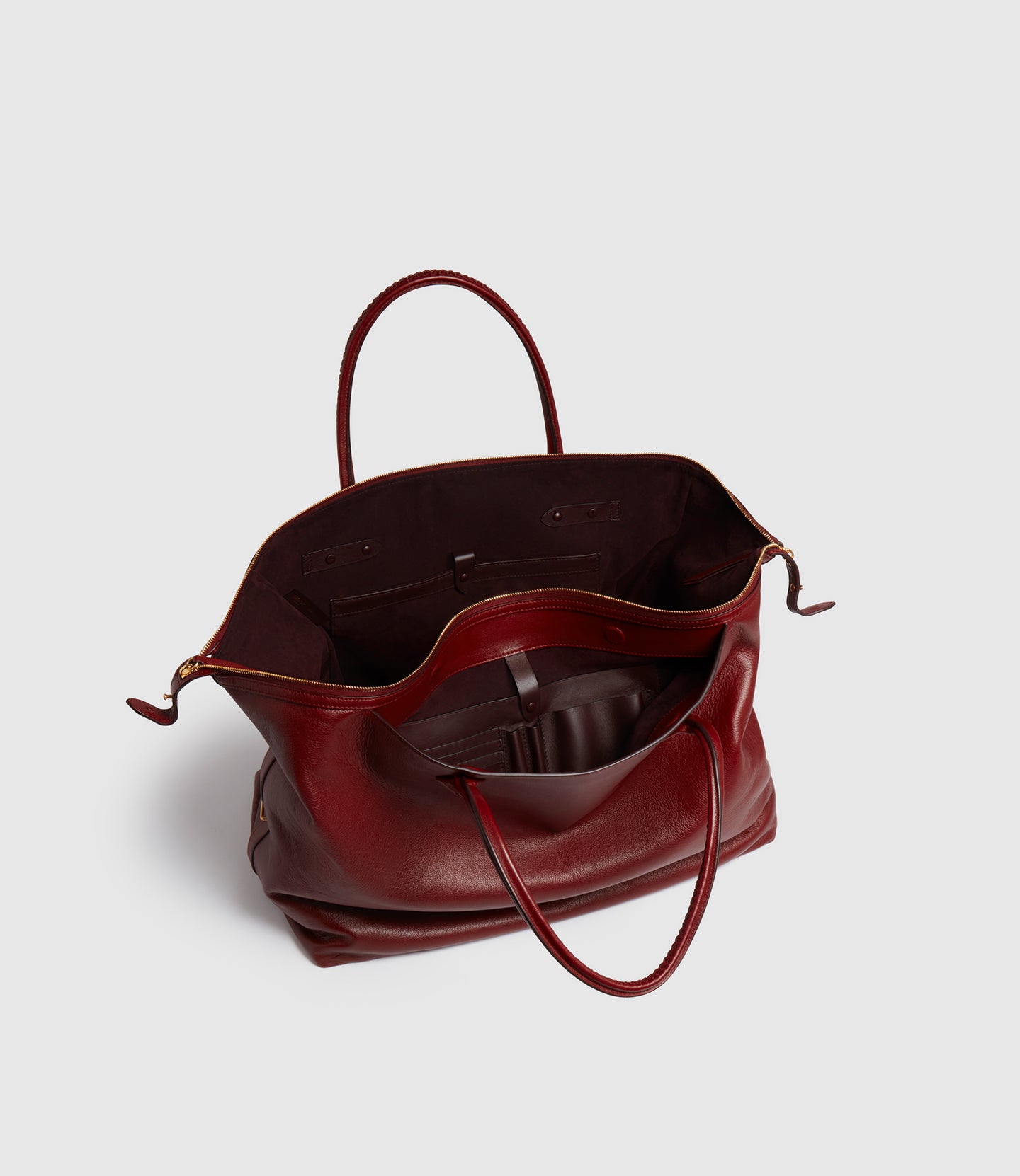 Vérité Weekend Buffalo Dark Cherry