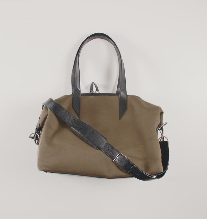 Métier Nomad Weekend Travel Overnight Bag Handmade Italian Buffalo